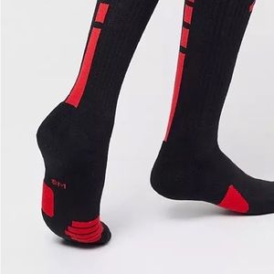 Nike Dri Fit Elite Basketball Socks White/Black size M Womens 7.5-10
